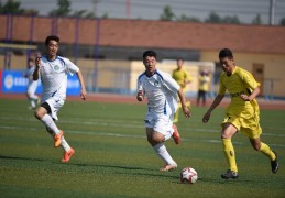 U17亚洲杯积分榜，中国3：0开门红，暂居第一，出线稳了，韩国垫底